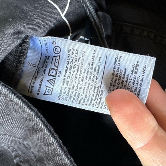 Gap Loose Khaki Pants Black Sz 2 Straight Leg - Picture 9 of 9